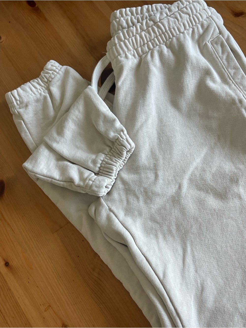 TALENTLESS Off-White Drawstring Joggers - Picture 3 of 6